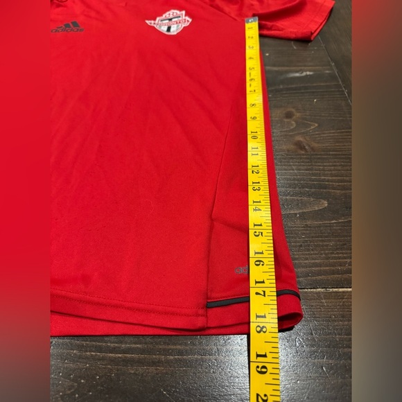 Toronto FC TFC MLS Soccer Football Jersey - Picture 8 of 9